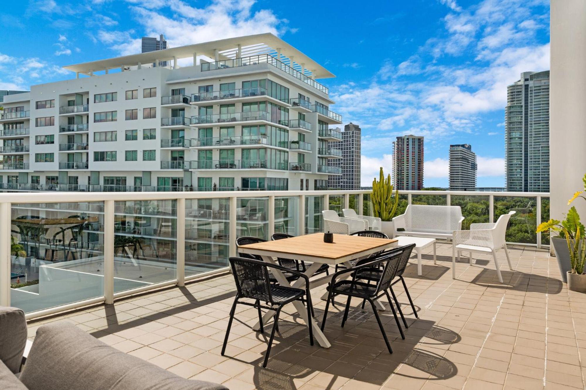 Roami At Habitat Brickell Aparthotel Miami Exterior photo